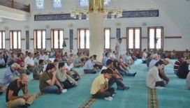 15 Temmuz için İlahiyat Camii’nde mevlit