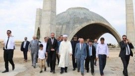 Ali Erbaş’tan Tıbbiye Camii ve Külliyesi’ne ziyaret