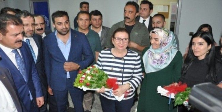 Ticaret Bakanı Pekcan, Yüksekova’yı ziyaret etti