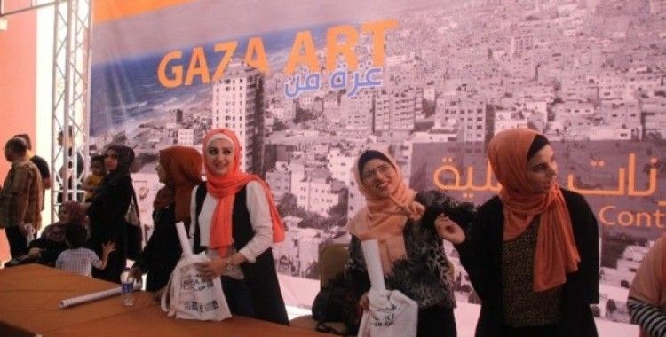 Filistinli sanatçılardan Gazze'deki acıları anlatan sergi