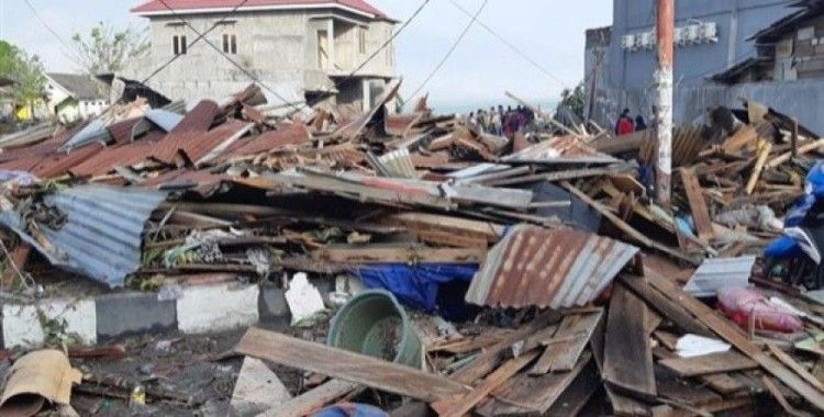 Endonezya'daki depremde 1 kişi hayatını kaybetti