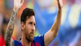 Barcelona'da Messi ilk antrenmanda sakatlandı
