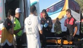 İstanbul Havalimanı'ndan yolcu taşıyan otobüs elektrik diğerine çarptı: 1 ölü, 8 yaralı