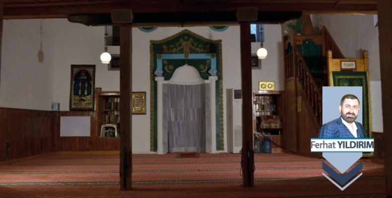 Balkanların en eski Türk camisi; Eski cami