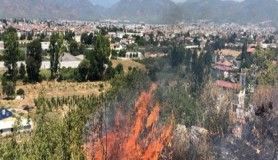 Fethiye'de makilik alanda yangın