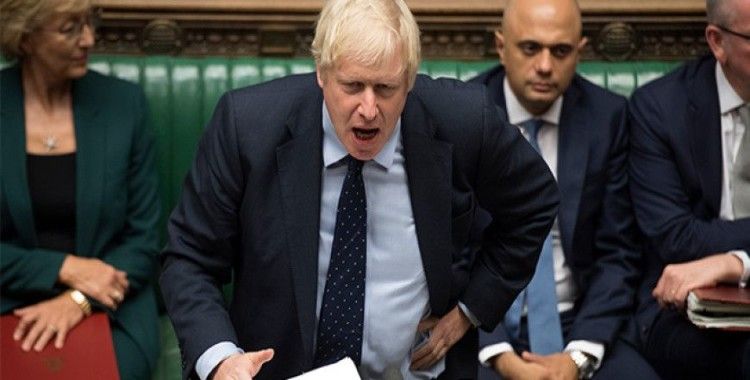 İngiltere Başbakanı Johnson parlamentodaki üstünlüğünü kaybetti