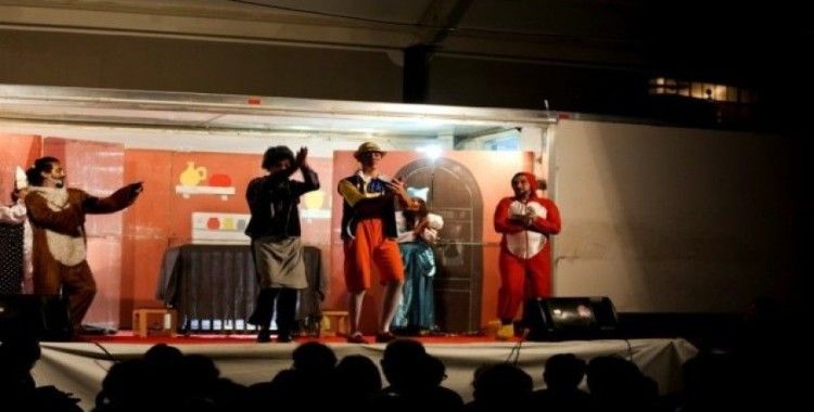 Maltepe’de 8 ülkeden tiyatrocular sahne alacak
