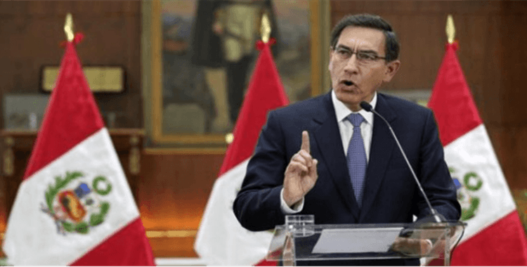 Peru devlet başkanı Kongre’yi feshetti