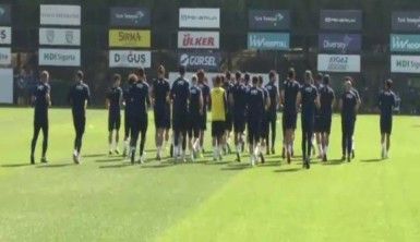 Fenerbahçe, Antalyaspor hazırlıklarını sürdürdü