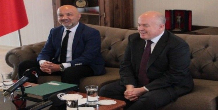 Ankara Hacı Bayram Veli Üniversitesi ve KKTC Yakın Doğu Üniversitesi arasında işbirliği protokolü