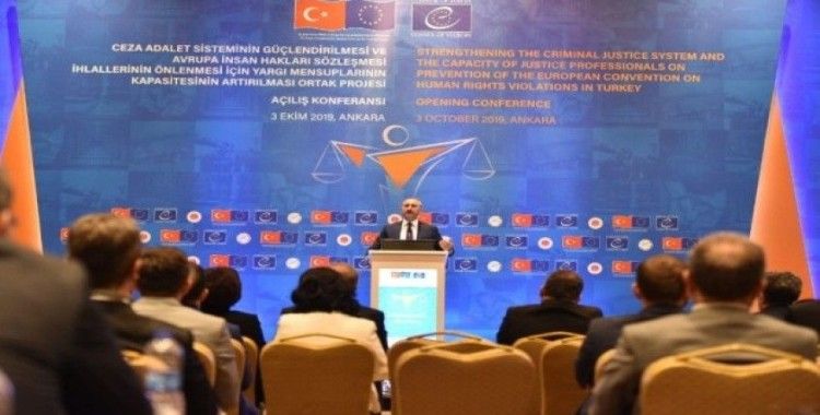 Adalet Bakanı Gül: "İnsan Eylem Planı güncelleme çalışmalarını başlattık"