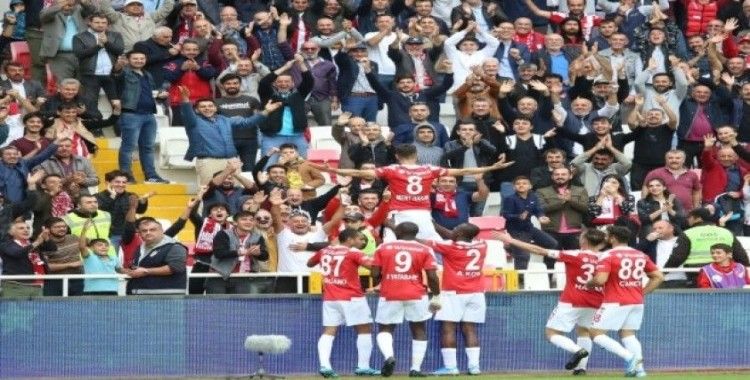 Süper Lig: DG Sivasspor: 3 - MKE Ankaragücü 1 (Maç sonucu)