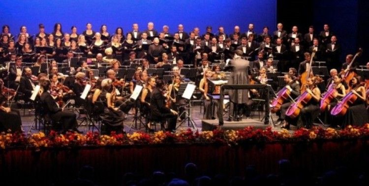 Antalya Devlet Opera ve Balesi sezonu açtı