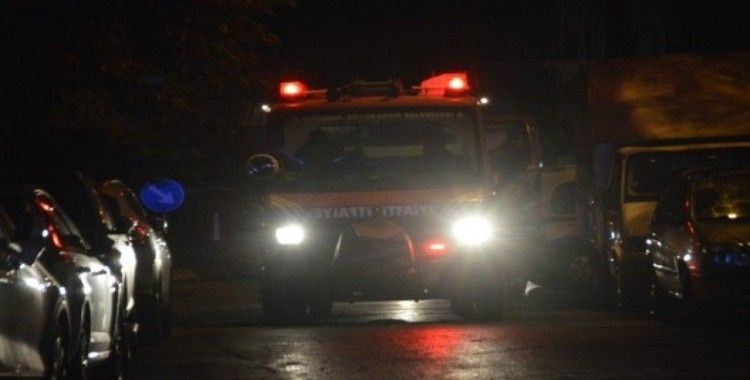 Bakırköy’de aynı evde kalan iki kişi tartıştıktan sonra evde yangın çıkardı