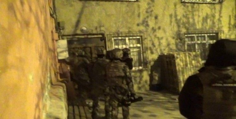 İstanbul’da terör örgütü PKK’ya operasyon: 22 gözaltı
