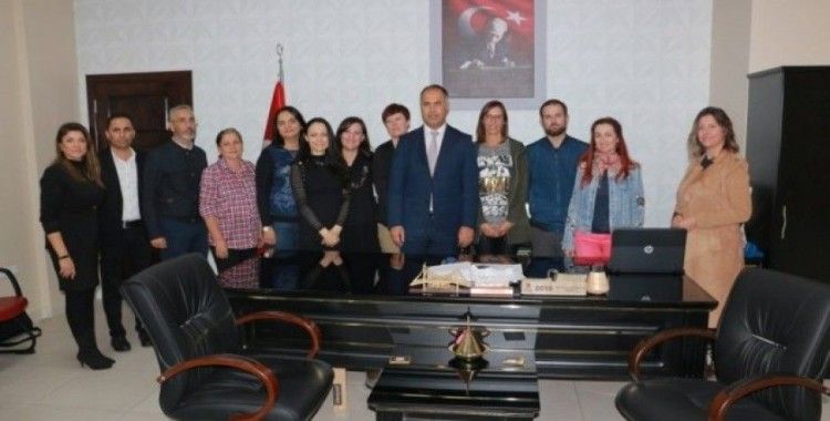 ’Erasmus’ proje ortakları İlçe Milli Eğitim Müdürü Erkan Bilen’i ziyaret etti