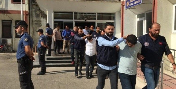 Mersin’deki tefeci operasyonunda 4 kişi tutuklandı