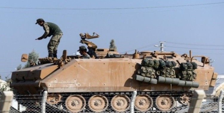 Türk tankları Telabyad’a girmek için bekliyor