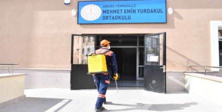Ankara Büyükşehir Belediyesi ilaçlama çalışmalarını aralıksız sürdürüyor