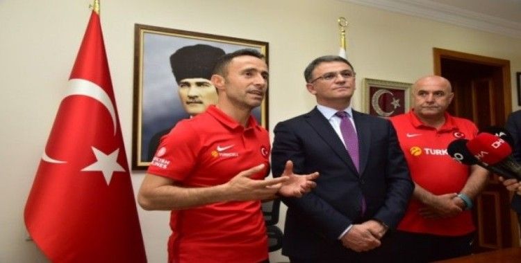 Ampute Futbol Milli Takım Teknik Direktörü Osman Çakmak’tan milli birlik ve beraberlik vurgusu
