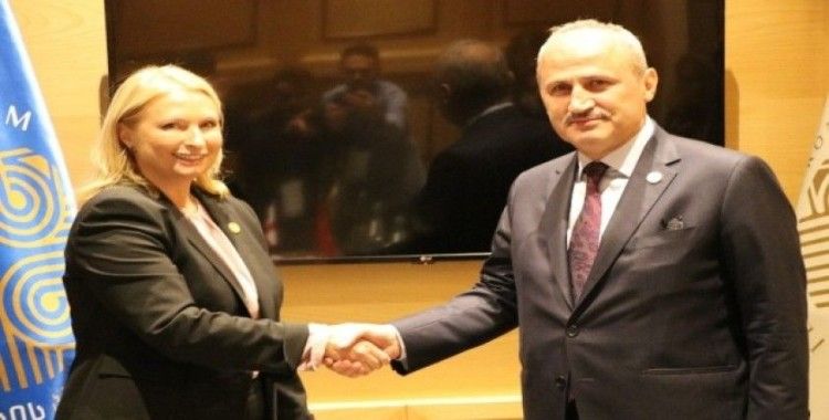 Ulaştırma ve Altyapı Bakanı Turhan Gürcistan Ekonomi Bakanı Turvana ile görüştü