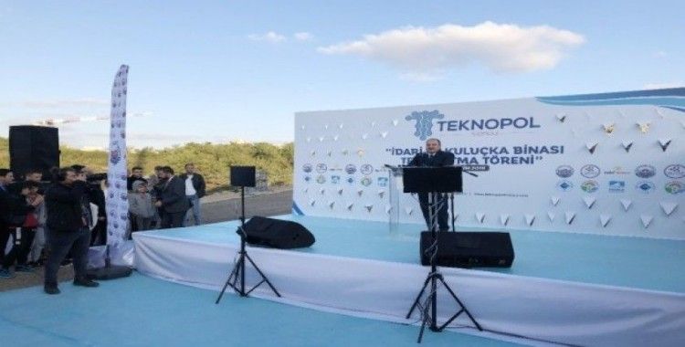 Bakan Varank, Teknopol İstanbul İdari Bina ve Kuluçka Merkezi Temel Atma Töreni’ne katıldı