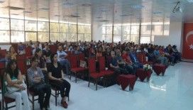 Öğretmen ve ailelere bağımlılık eğitim semineri verildi