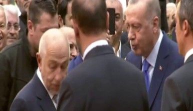 Cumhurbaşkanı Erdoğan, Fenerbahçe Divan Kurulu’na geldi