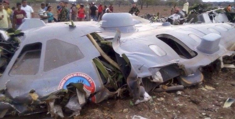 Kolombiya'da enkazına ulaşılan Devlet Başkanlığı helikopterinde kurtulan yok
