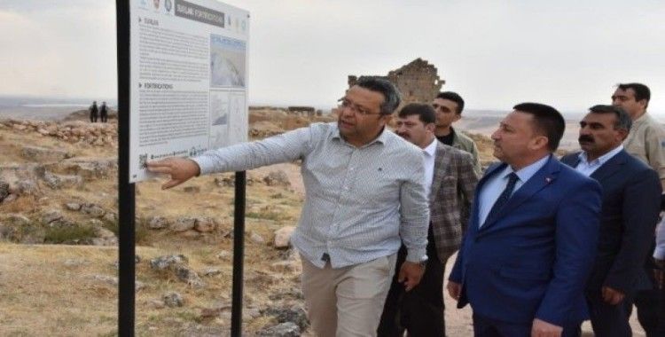 Beyoğlu: “Zerzevan Kalesi UNESCO Dünya Kültür Mirası Listesi’ne alınmalı"
