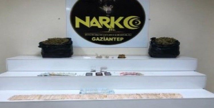 Gaziantep’te uyuşturucu tacirlerine operasyon: 17 gözaltı