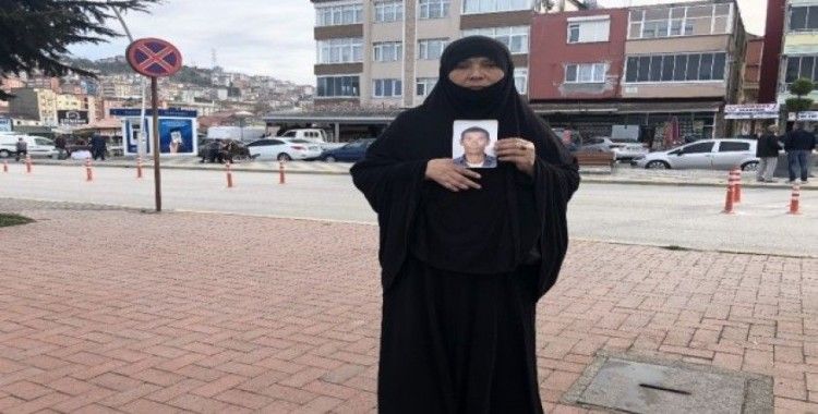 Afgan uyruklu anne 27 yaşındaki oğlunu arıyor