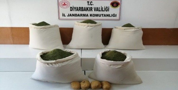 Diyarbakır’da 220 kilogram esrar ele geçirildi