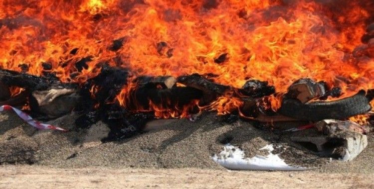 Afganistan’da 28 ton uyuşturucu yakılarak imha edildi