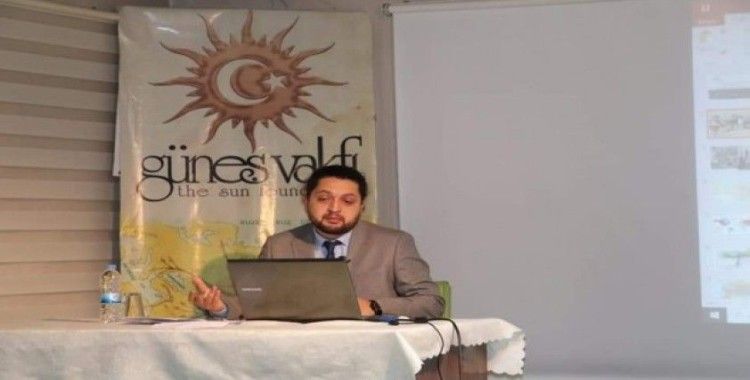 Dr. Mustafa Tayfun Üstün Güneş Vakfı’nın konuğu oldu