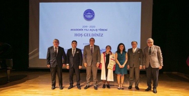 Kadir Has Üniversitesi akademik yılını bilim insanı Canan Dağdeviren ile açtı