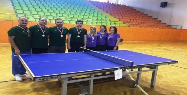 Türkiye Öğretmenler Kupasında Malatya Masa Tenisi takımı finale yükseldi