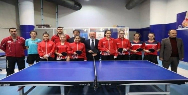 Kocasinan Belediyesi Masa Tenisi takımı Avrupa Şampiyonası’nda mücadele edecek