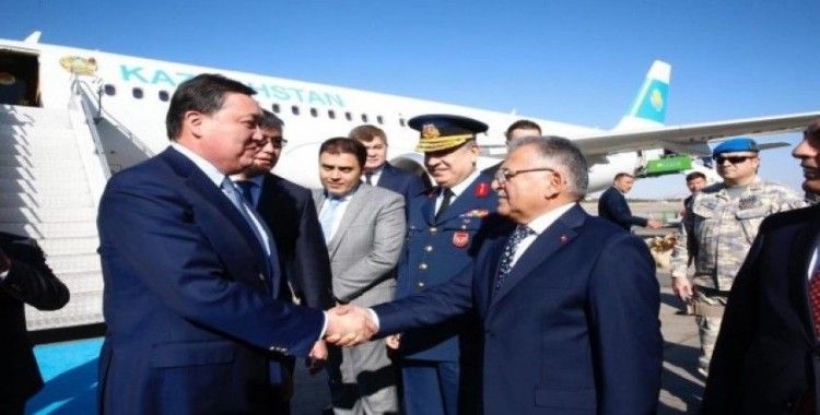 Kazakistan Başbakanı Askar Mamin Kayseri’de