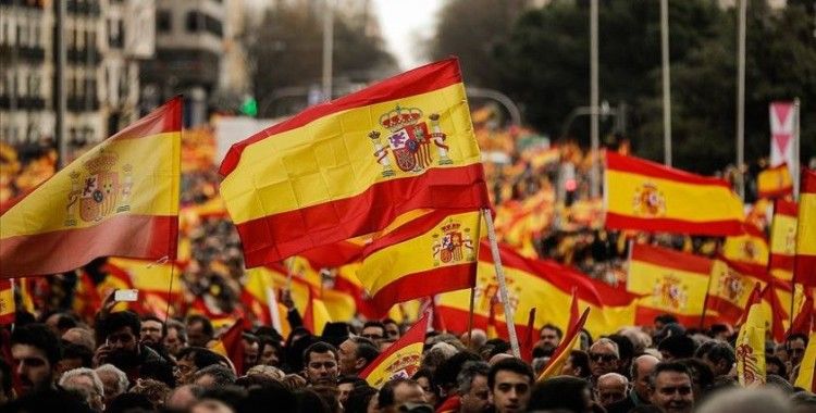 İspanya erken genel seçimler için sandık başında