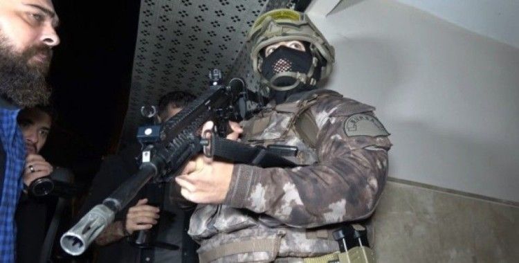 Bursa’da hava destekli bin polisle ’’Narko-Terör’’ operasyonu: 25 gözaltı
