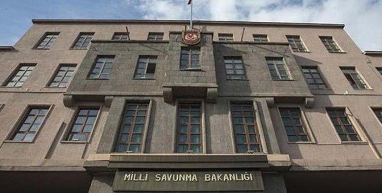 MSB, 'Barış Pınarı bölgesinde saldıra devam eden teröristlere meşru müdafaa kapsamında karşılık veriliyor'