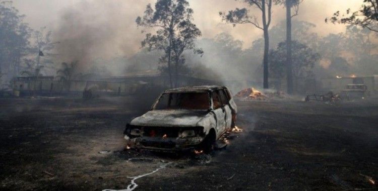 Avustralya'da orman yangınları söndürülemiyor: 4 ölü