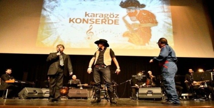 Ankara Büyükşehir Belediyesi Kent Orkestrası sezonu “Karagöz Konserde” ile açtı