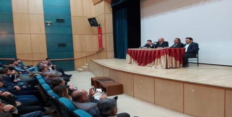 Bitlis Medeniyet Platformu’ndan "Neler oluyor" konferansı