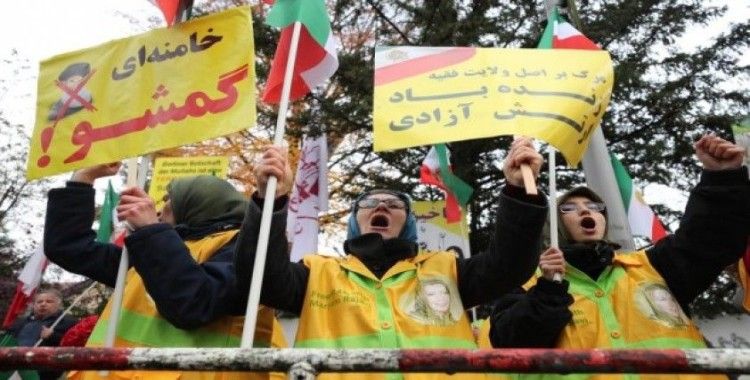 ABD'den, İran'daki hükümet karşıtı protestolara açık destek