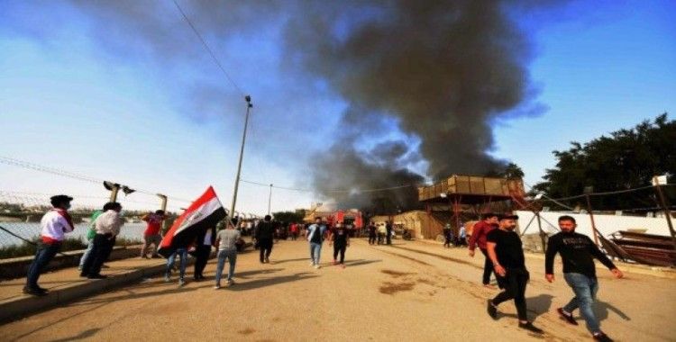 Bağdat'taki güvenlik güçleri Ahrar Köprüsü'nü kontrol altına aldı