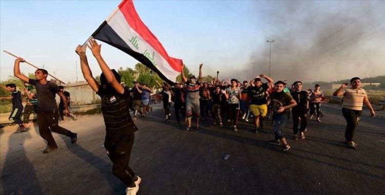Bağdat'ta protesto gösterilerinde 4 kişi daha öldü