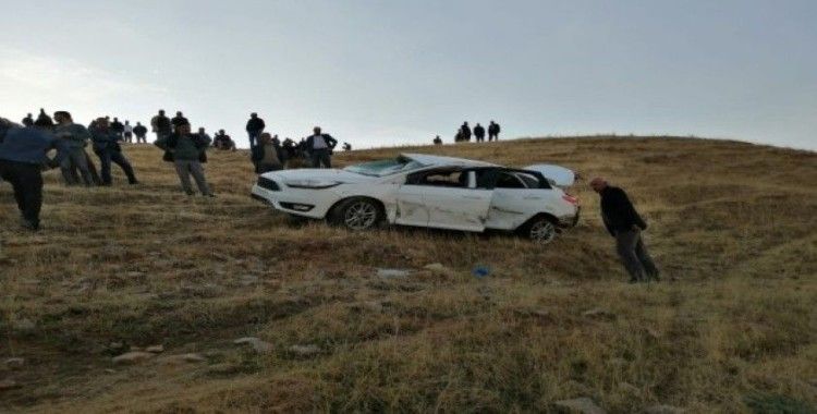 Siirt'te iki otomobil çarpıştı: 6 yaralı