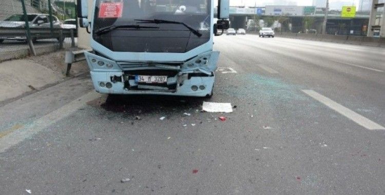 Kadıköy'de korkutan zincirleme kaza: 3 yaralı